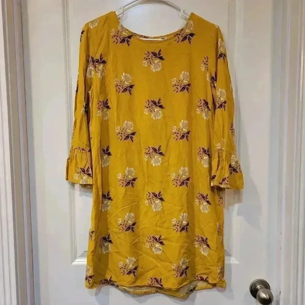 Old Navy Women's Mustard Yellow Floral Casual Dress w Ruffle Sleeves EUC sz S